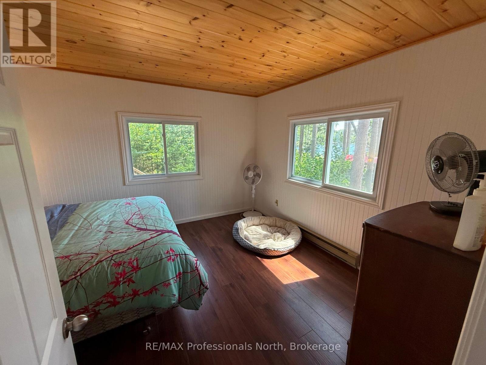 1053 Cheerful Lane, Dysart Et Al (Harcourt), Ontario  K0L 1M1 - Photo 30 - X12244908