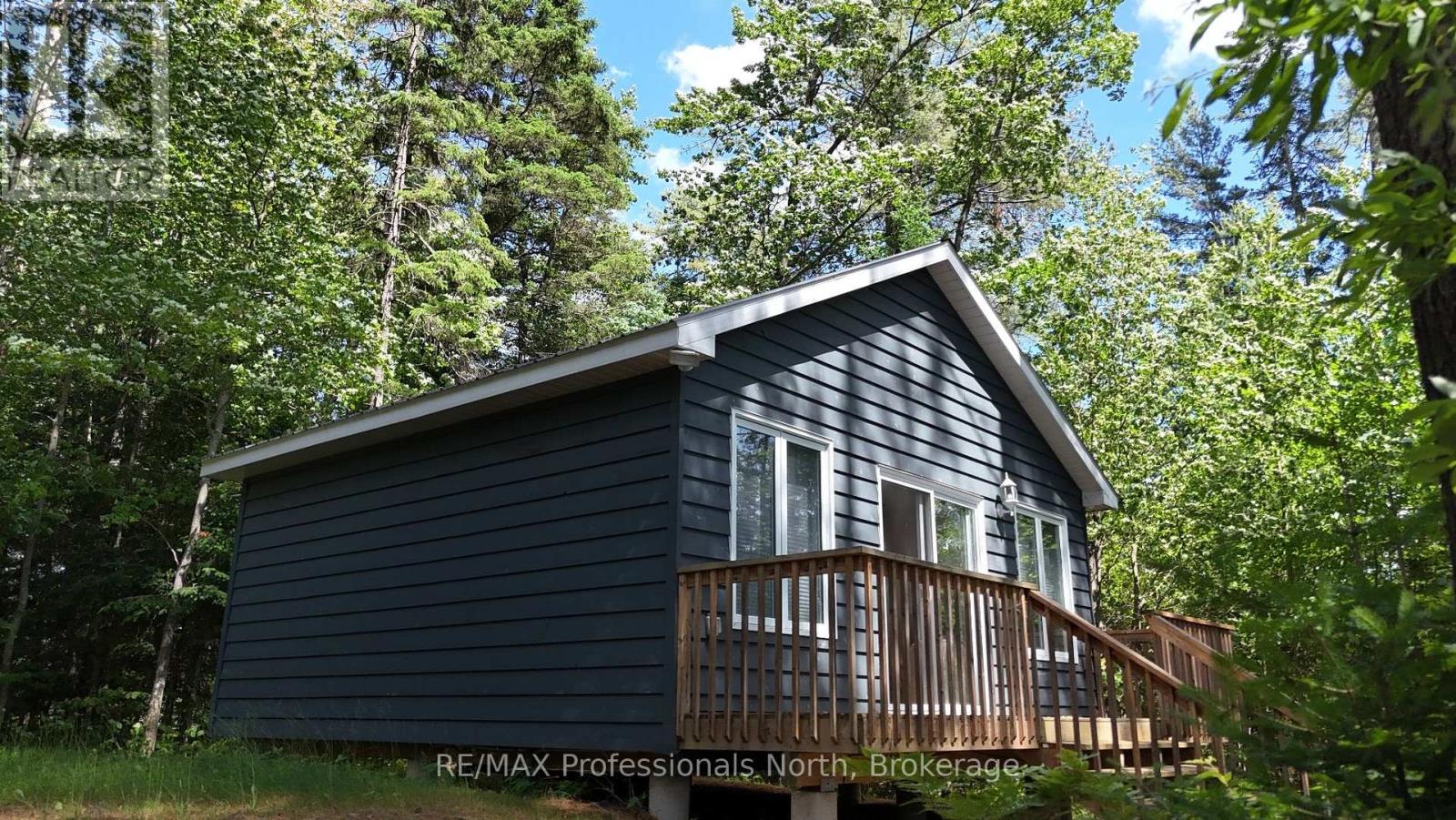1053 Cheerful Lane, Dysart Et Al (Harcourt), Ontario  K0L 1M1 - Photo 34 - X12244908