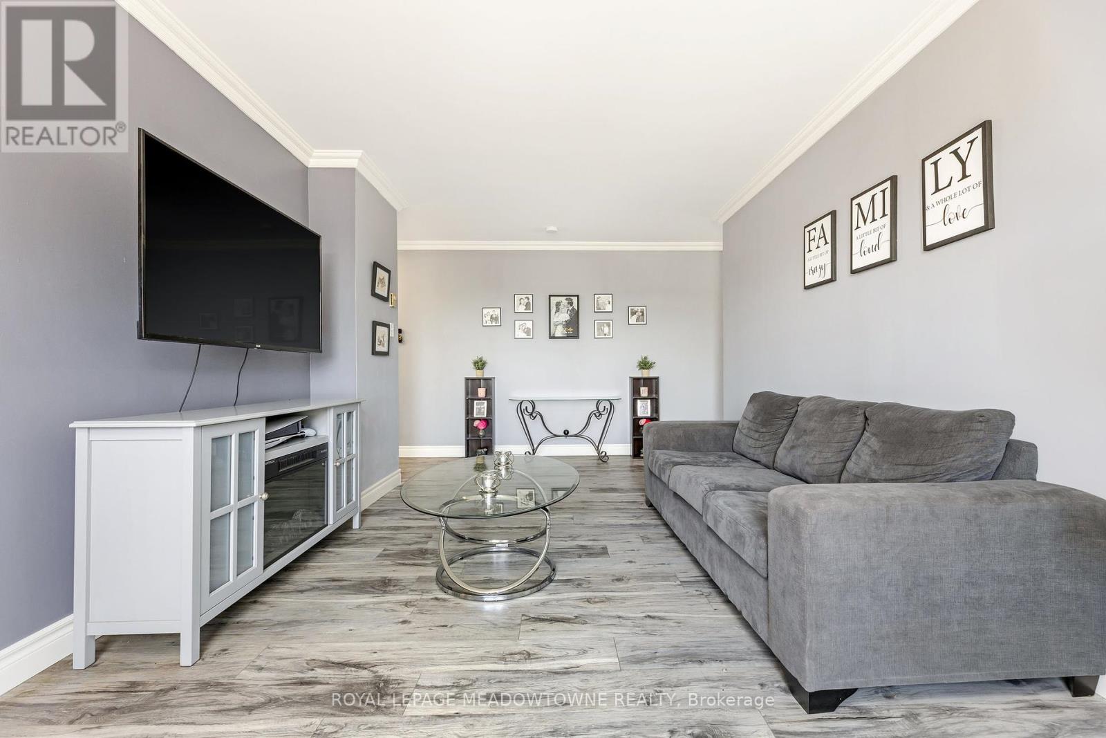 203 - 53 Conroy Crescent, Guelph, Ontario  N1G 2V5 - Photo 13 - X12244842