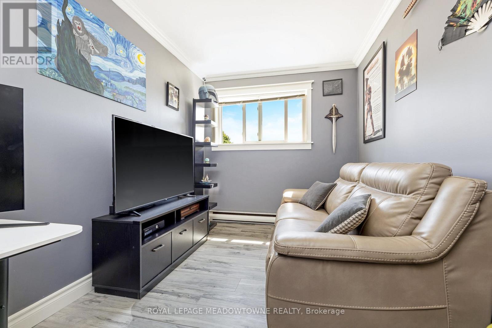203 - 53 Conroy Crescent, Guelph, Ontario  N1G 2V5 - Photo 20 - X12244842
