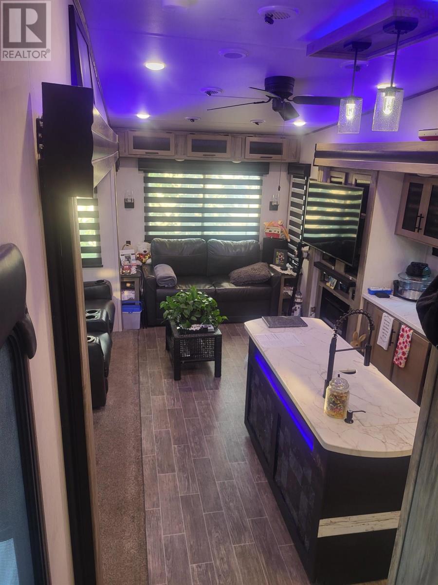 6999 Highway 2, Portapique, Nova Scotia  B0M 1B0 - Photo 10 - 202515743