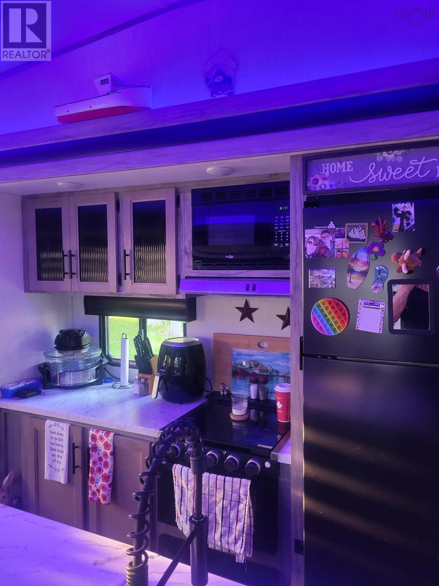 6999 Highway 2, Portapique, Nova Scotia  B0M 1B0 - Photo 15 - 202515743