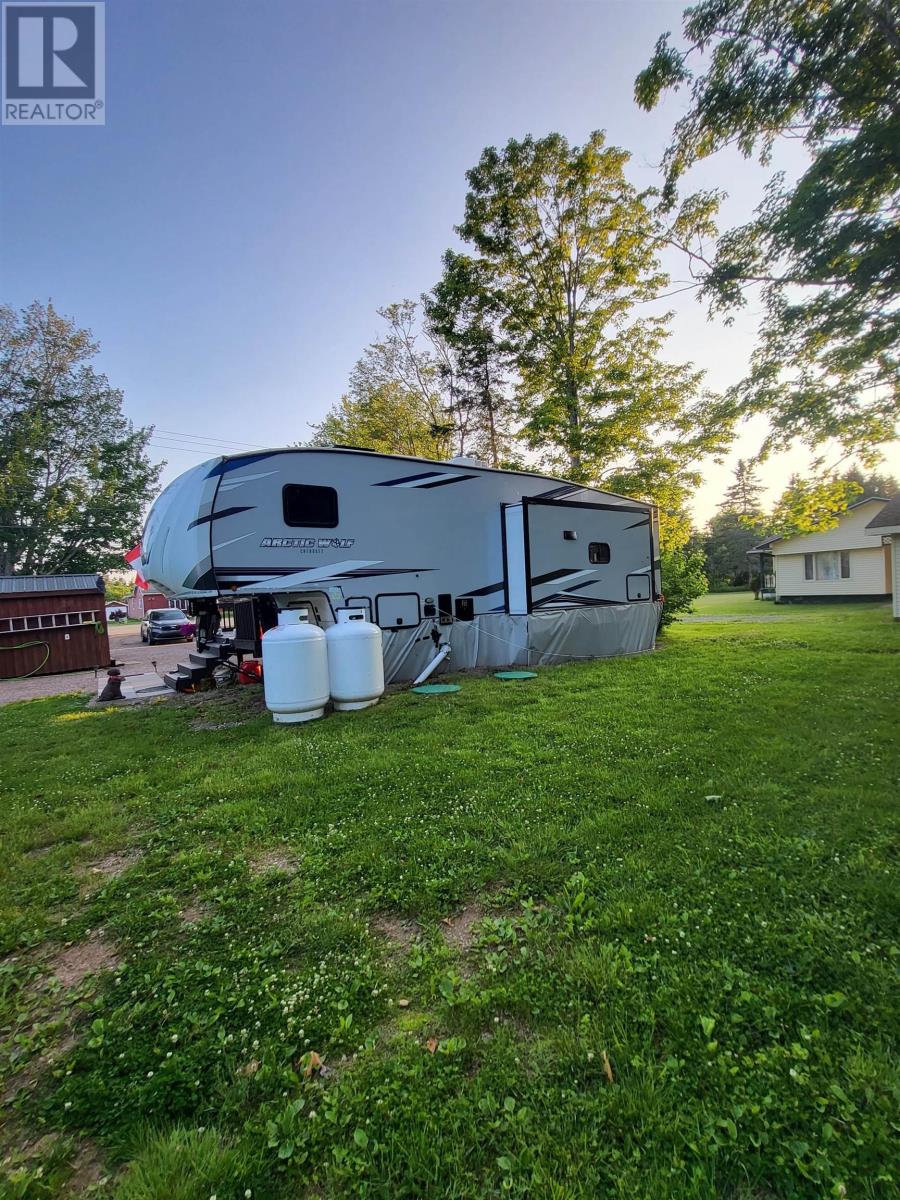 6999 Highway 2, Portapique, Nova Scotia  B0M 1B0 - Photo 6 - 202515743