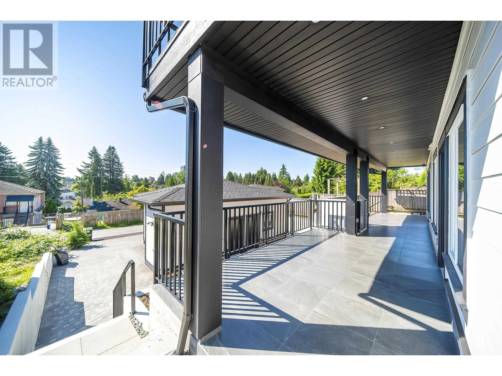 8012 11th Avenue, Burnaby, British Columbia  V3N 2N7 - Photo 14 - R3018487