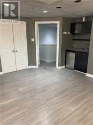 5 2nd Floor - 160 Applewood Crescent, Vaughan, Ontario  L4K 4H2 - Photo 8 - N12244874