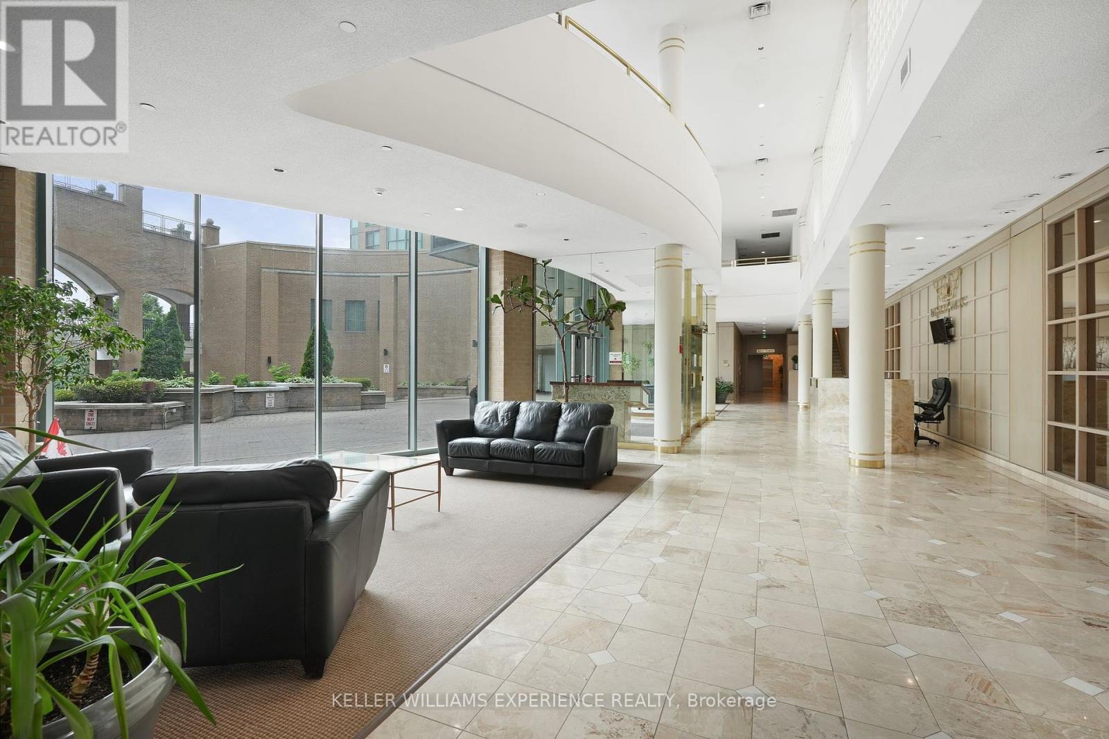 Property at 903 - 150 DUNLOP STREET E image 4