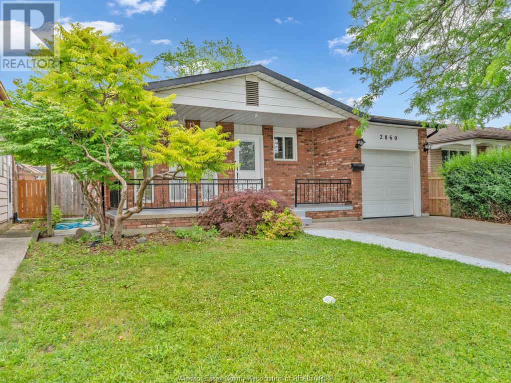 Property at 2860 GARVEY image 2
