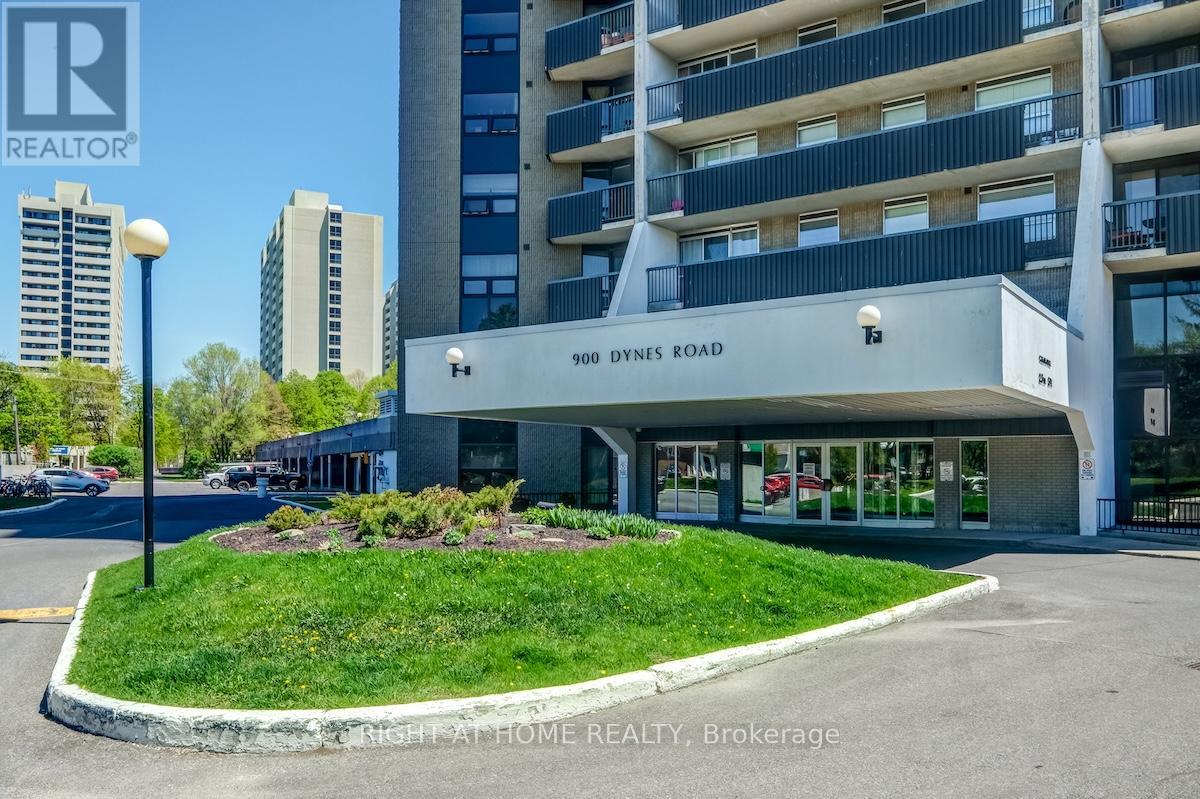 Property at 1706 - 900 DYNES ROAD image 2