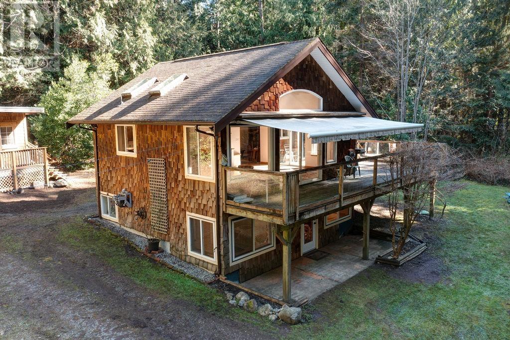 Property at 1028 BLACKBURN ROAD image 3
