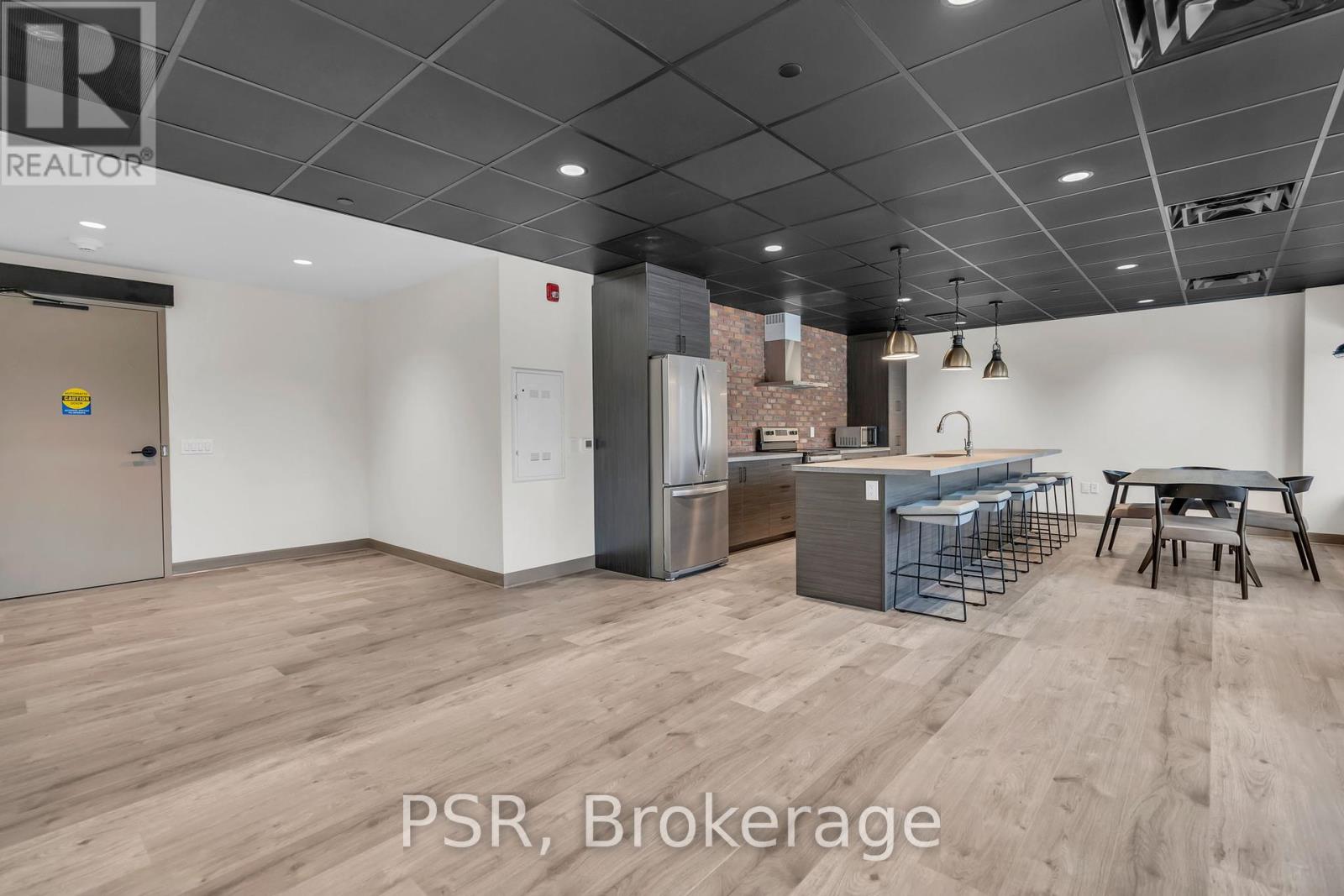 309 - 121 Mary Street, Clearview, Ontario  L0M 1G0 - Photo 33 - S12245037