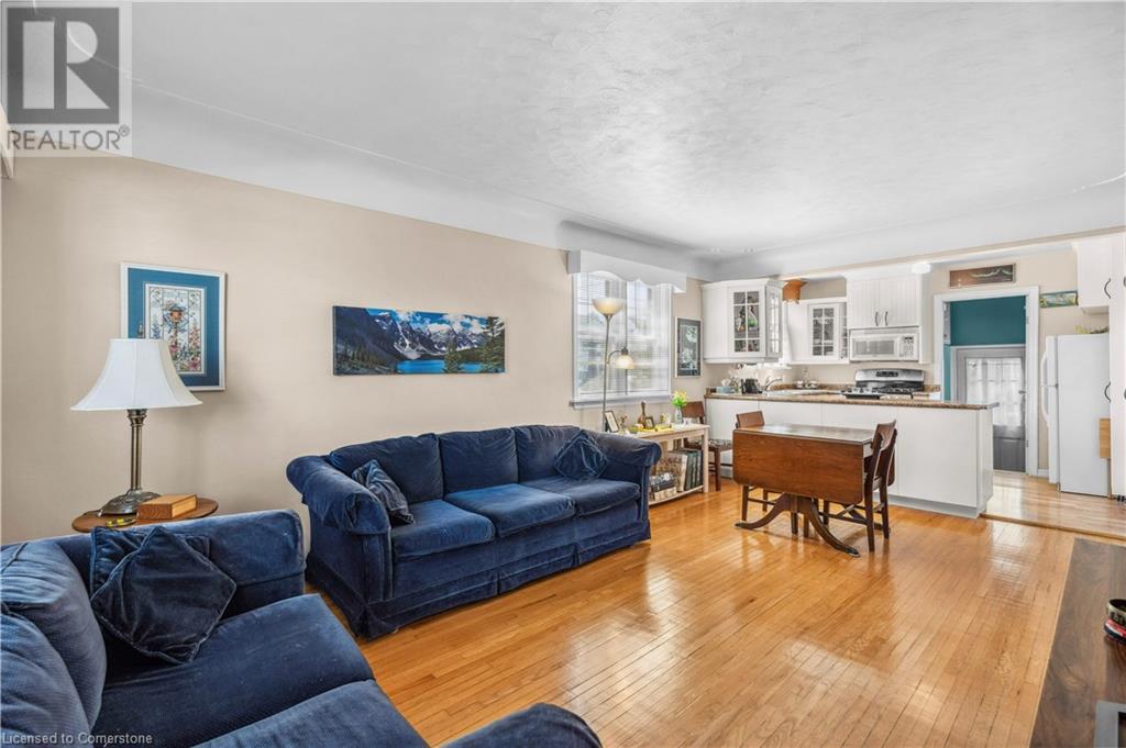 Property at 55 EAST Street N image 5