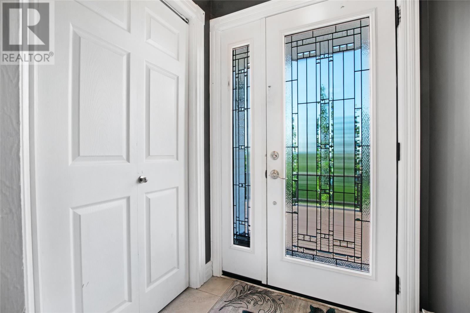 Property at 25 Mount Carson Avenue image 4