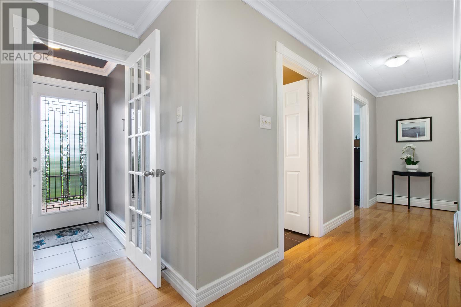 Property at 25 Mount Carson Avenue image 5