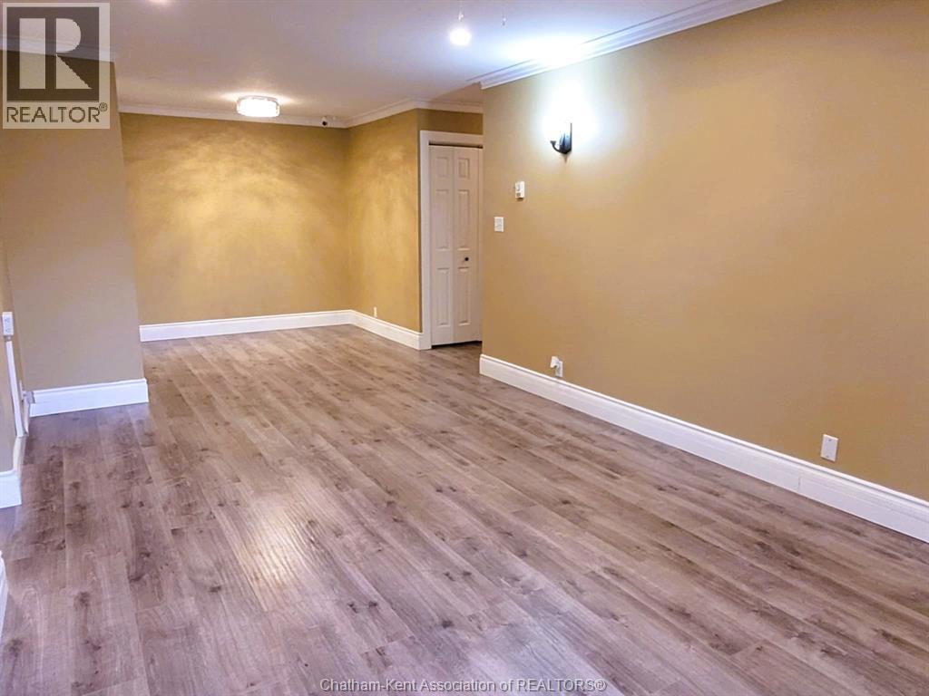 12 Montgomery Drive Unit# C102, Wallaceburg, Ontario  N8A 5B5 - Photo 8 - 25016121