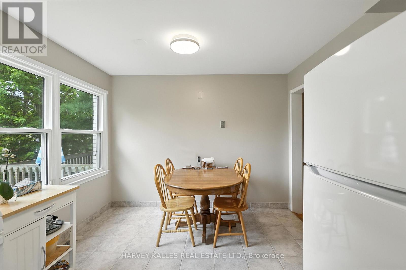 62 Aberfeldy Crescent, Markham (German Mills), Ontario  L3T 4C4 - Photo 10 - N12239692