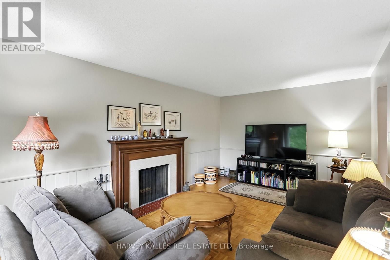 62 Aberfeldy Crescent, Markham (German Mills), Ontario  L3T 4C4 - Photo 7 - N12239692