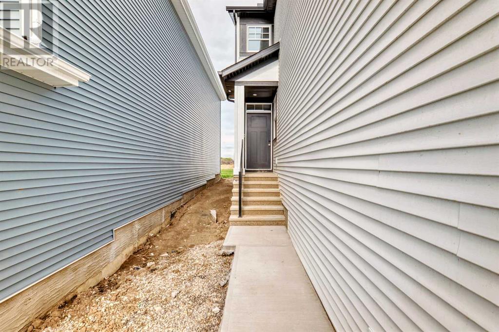 Property at 167 Sugarsnap Way SE image 2