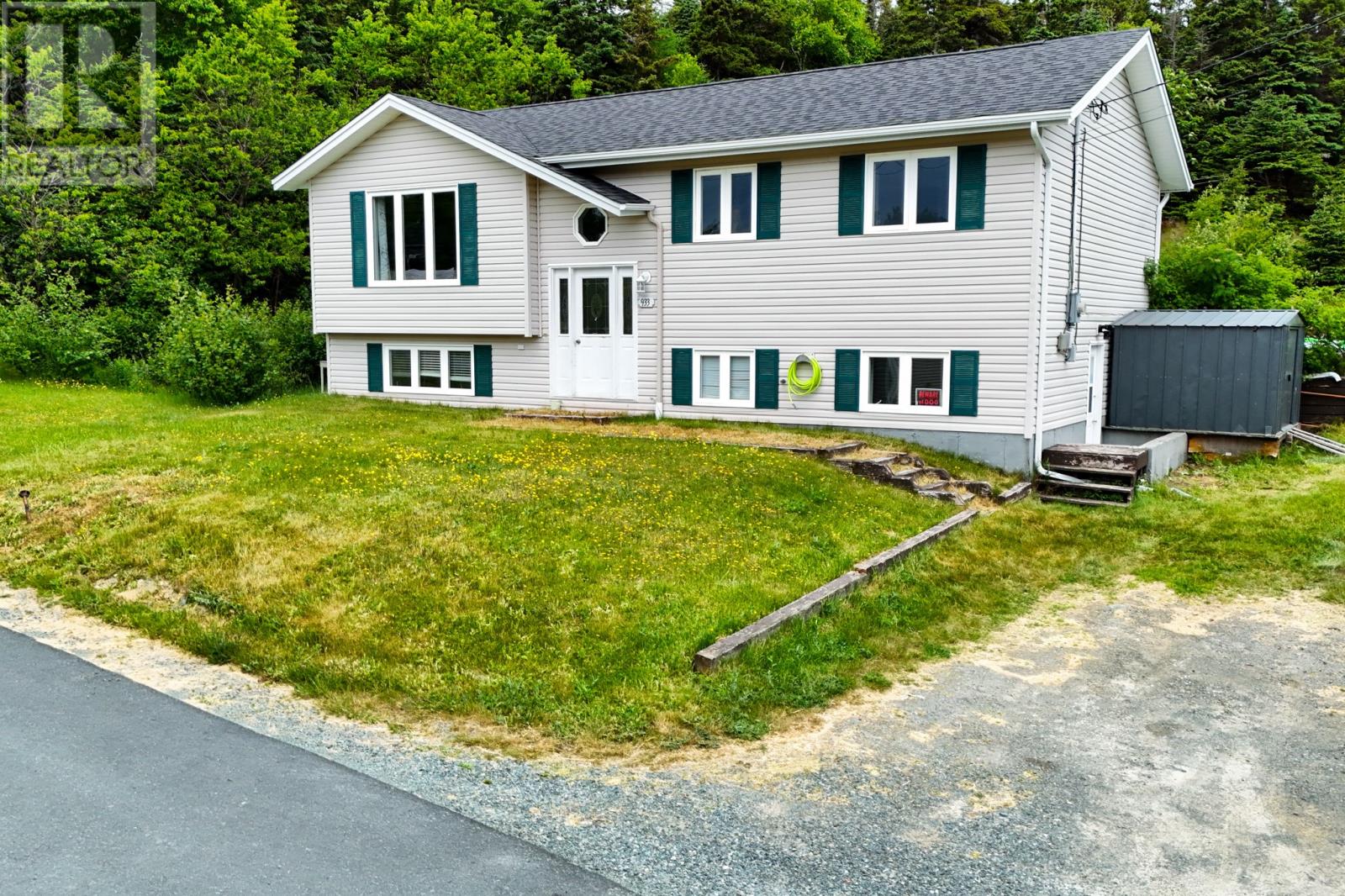 Property at 933B Pouch Cove Line image 3