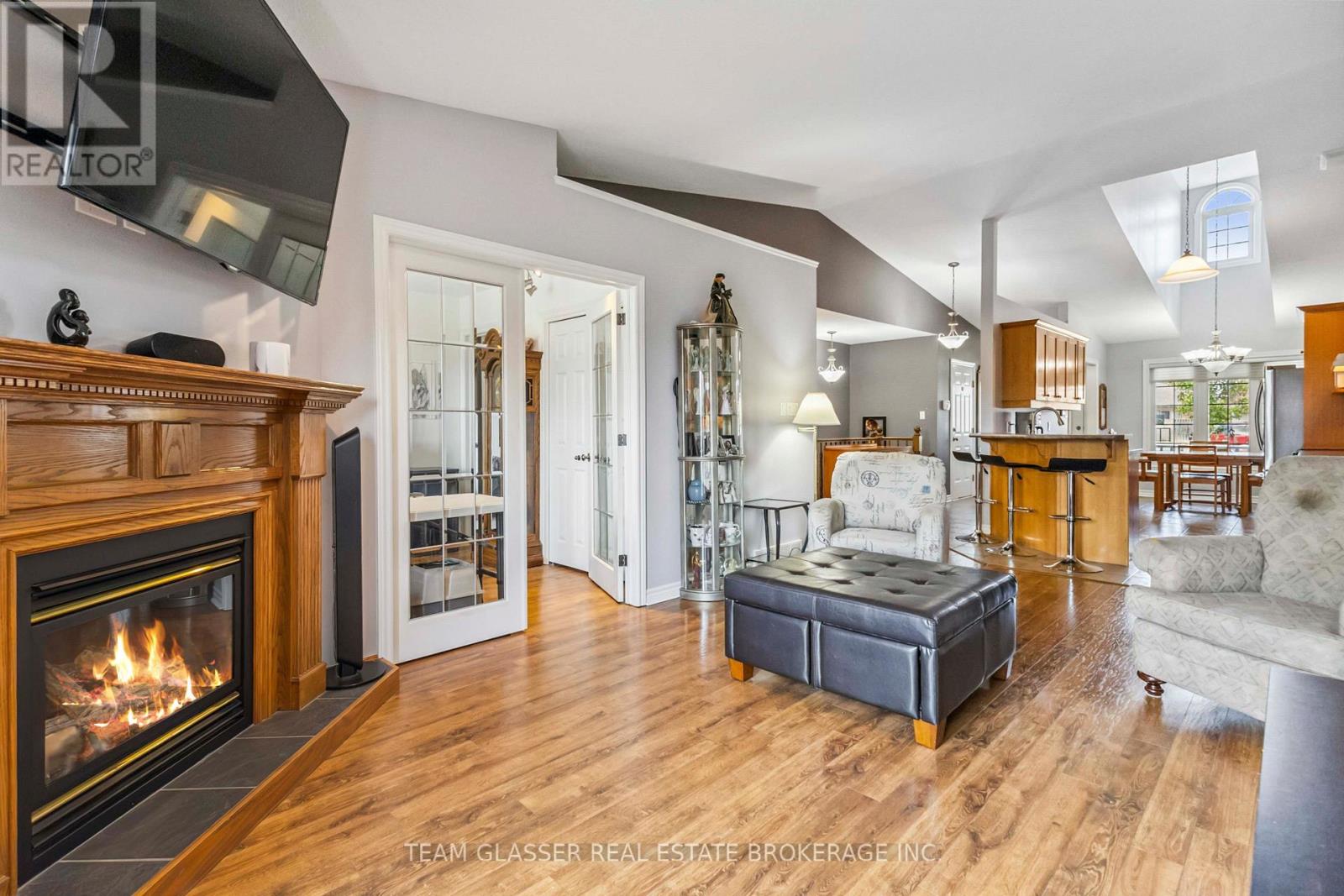 5 - 5 Foxhollow Drive, Thames Centre, Ontario  N0L 1G3 - Photo 15 - X12245092