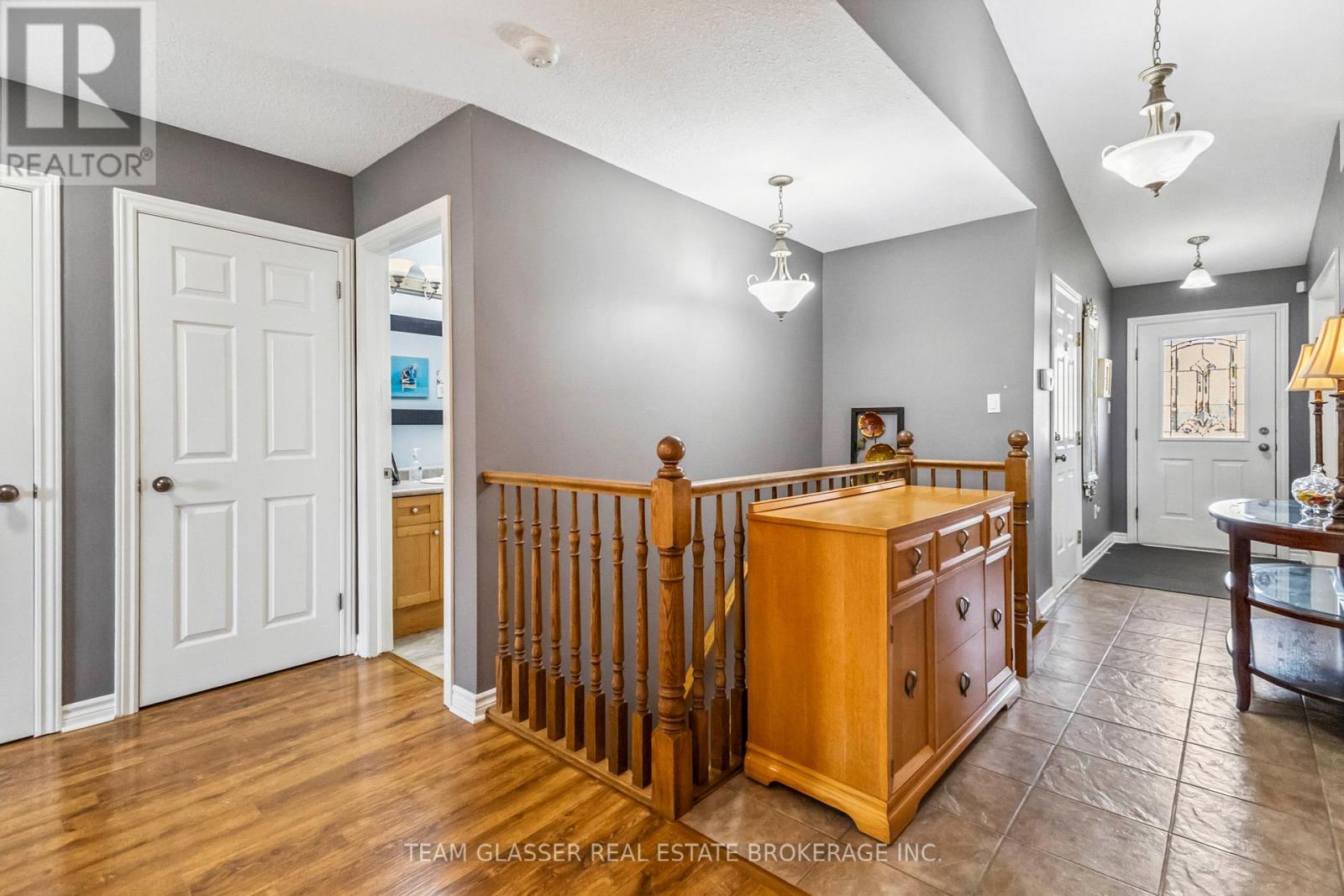 5 - 5 Foxhollow Drive, Thames Centre, Ontario  N0L 1G3 - Photo 4 - X12245092