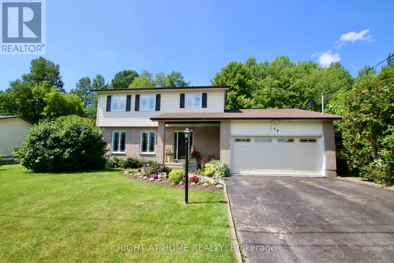 Property at 159 DUNLOP CRESCENT image 1
