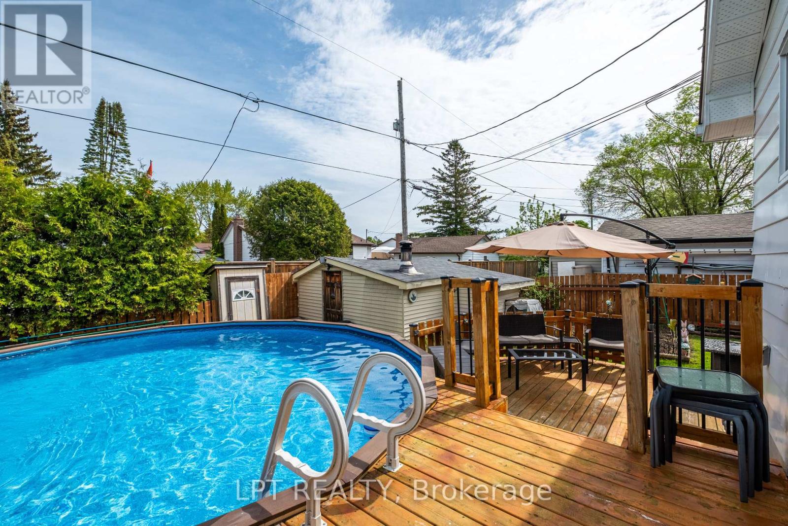Property at 3 DEERFIELD STREET image 2