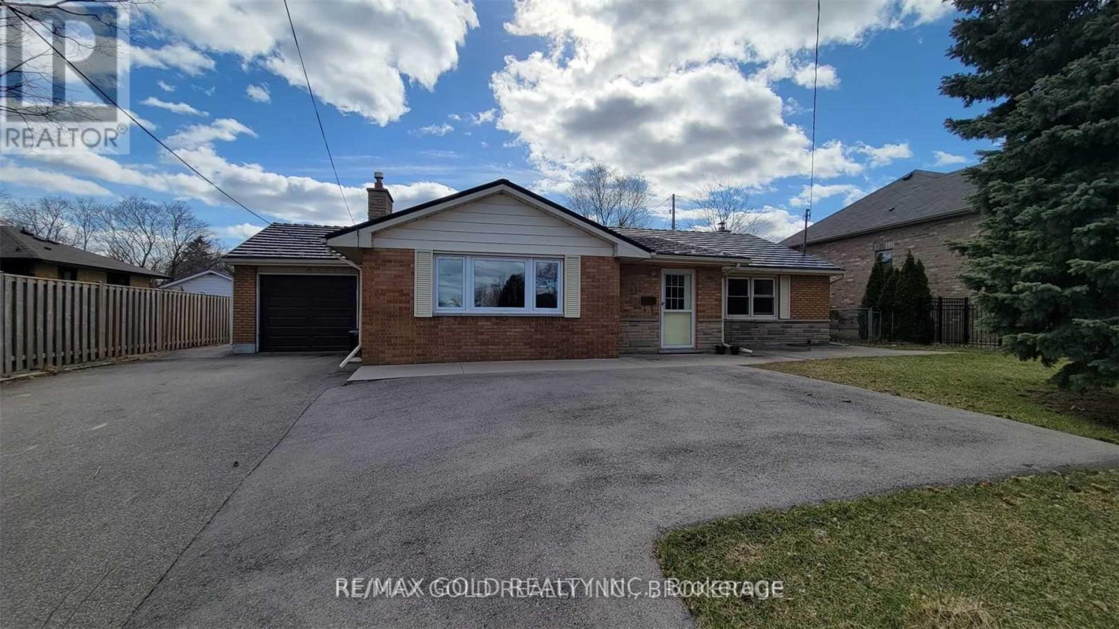 Property at 538 DYNES ROAD image 1