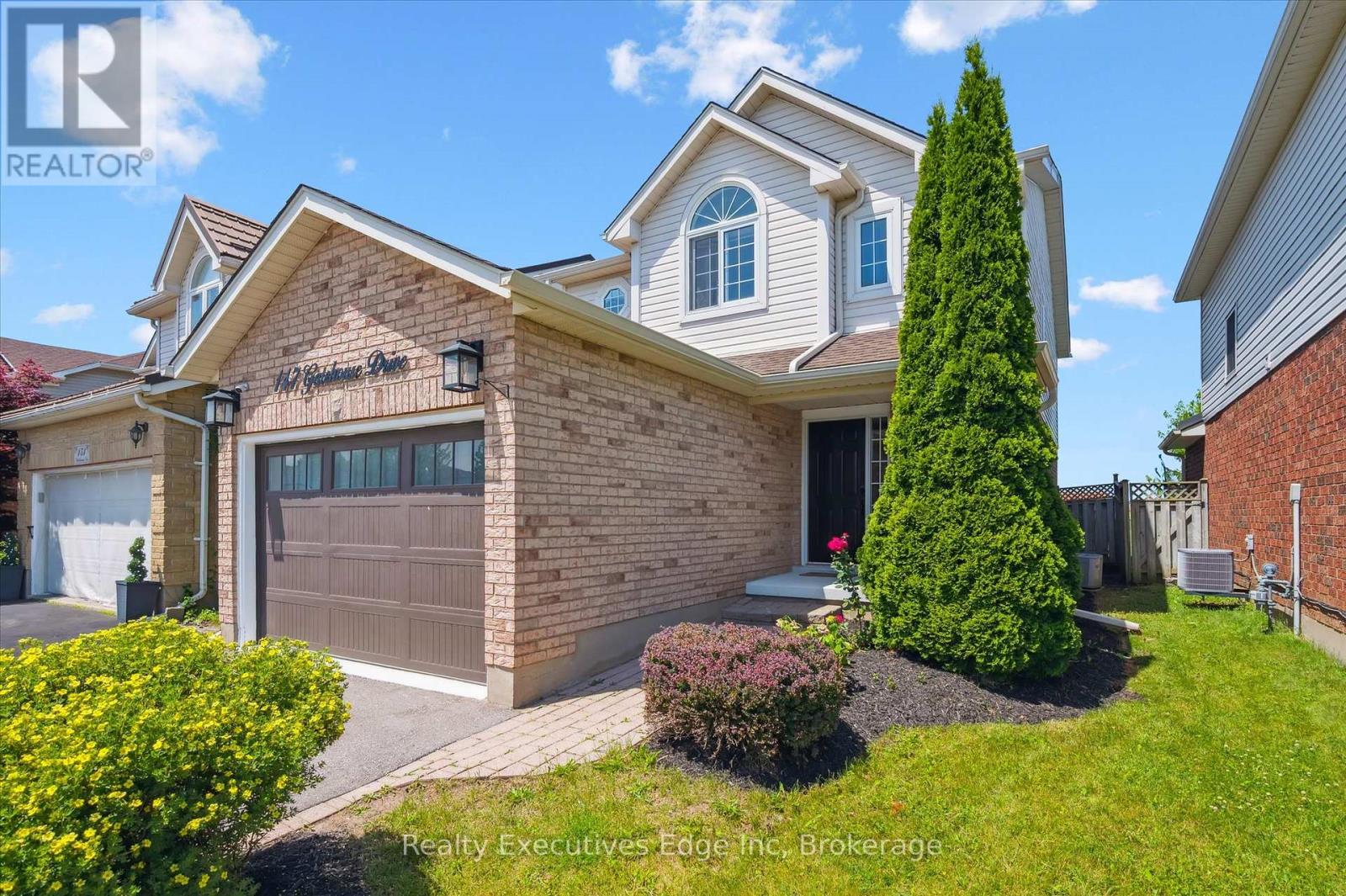 147 Gatehouse Drive, Cambridge, Ontario  N1P 1E5 - Photo 3 - X12245192