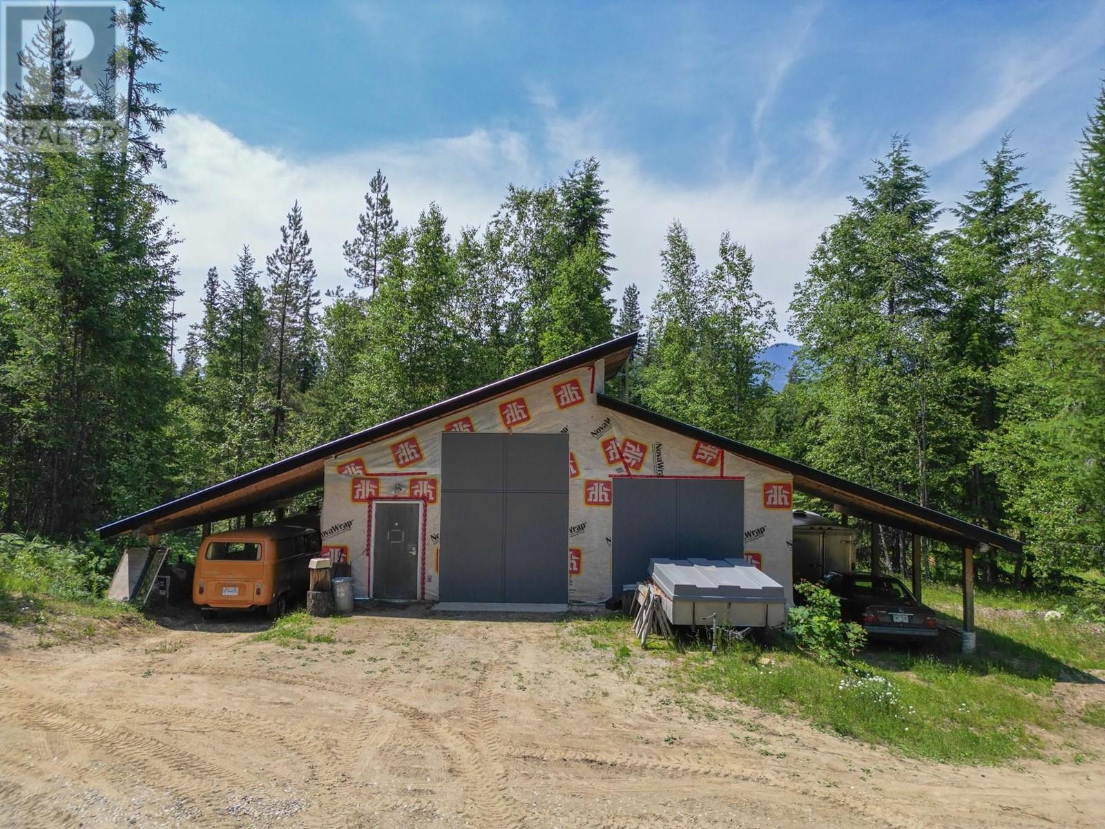 912 Riondel Road, Riondel, British Columbia  V0B 2B0 - Photo 4 - 10352341