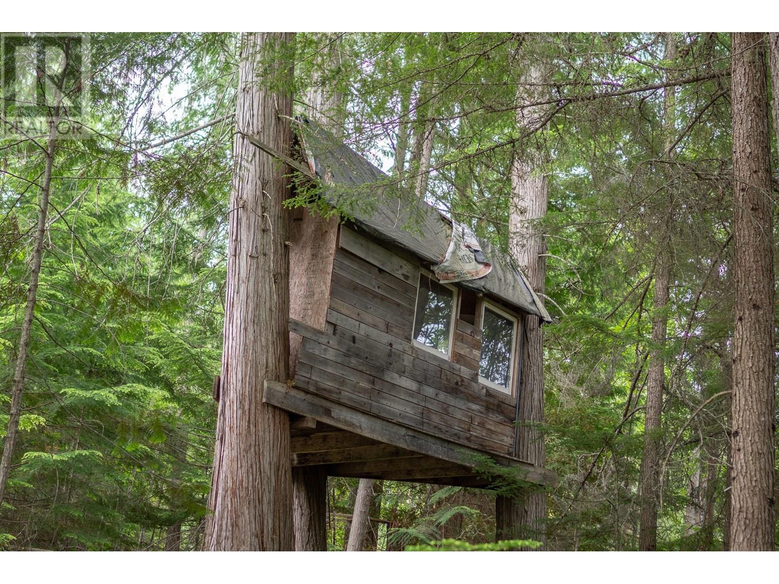 912 Riondel Road, Riondel, British Columbia  V0B 2B0 - Photo 64 - 10352341