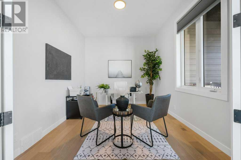Property at 108 Glyde Park image 4