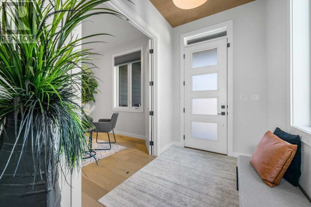 Property at 108 Glyde Park image 2
