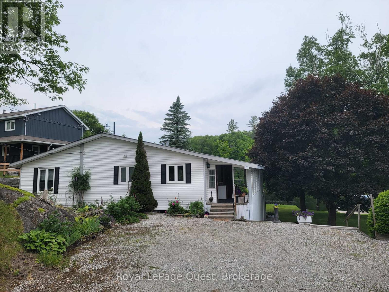 Property at 3012 MOYNES ROAD image 2