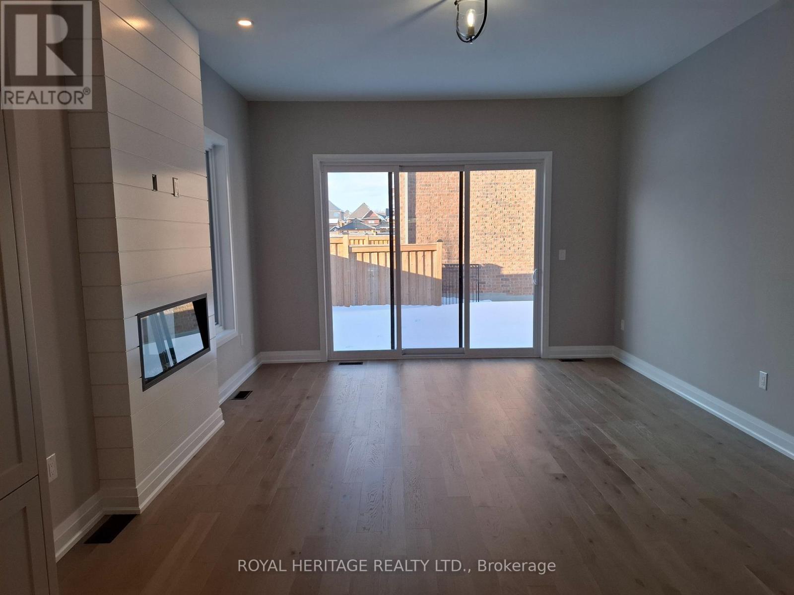 8 St Augustine Drive, Whitby, Ontario  L1M 0L7 - Photo 13 - E12245148