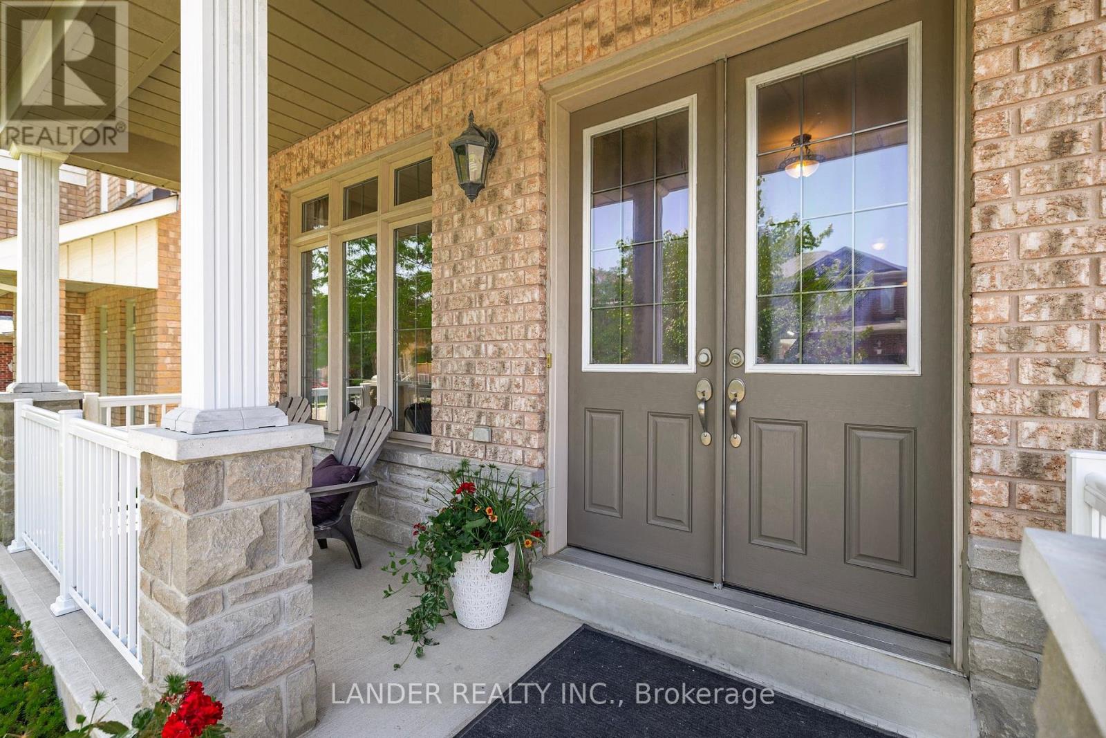 Property at 433 KWAPIS BOULEVARD image 2