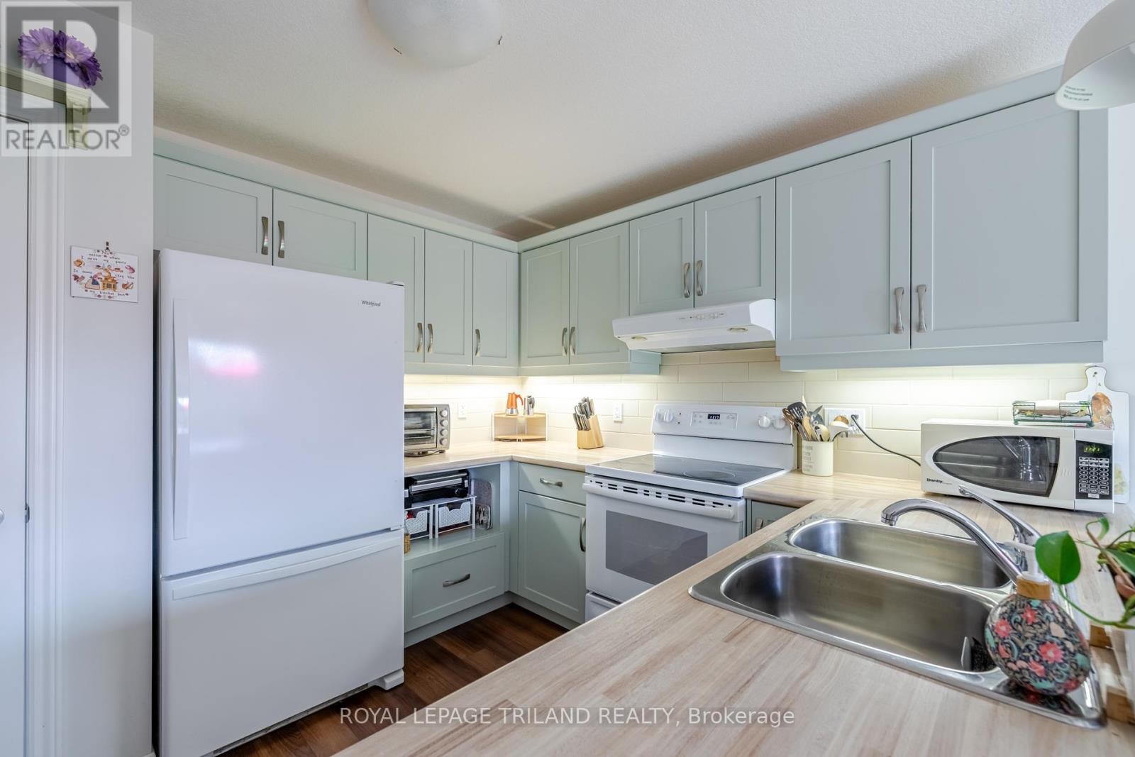 31 Acorn Trail, St. Thomas, Ontario  N5R 0H5 - Photo 12 - X12245255