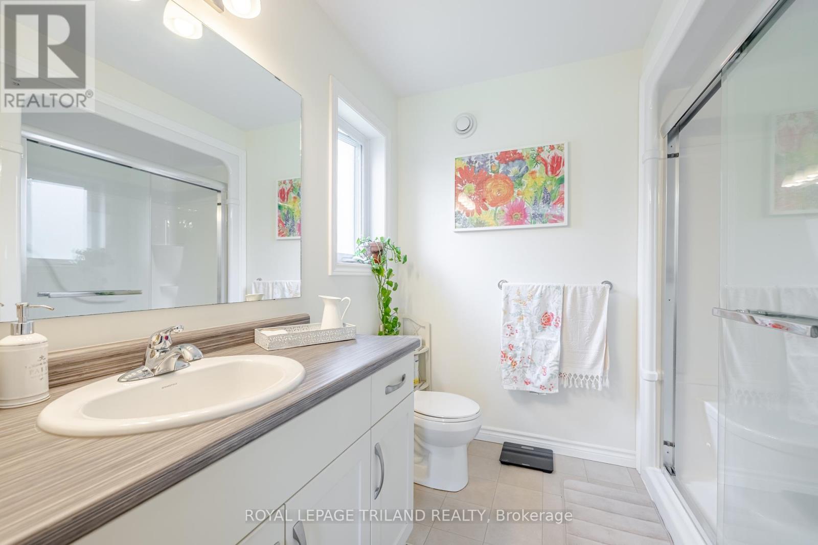 31 Acorn Trail, St. Thomas, Ontario  N5R 0H5 - Photo 16 - X12245255