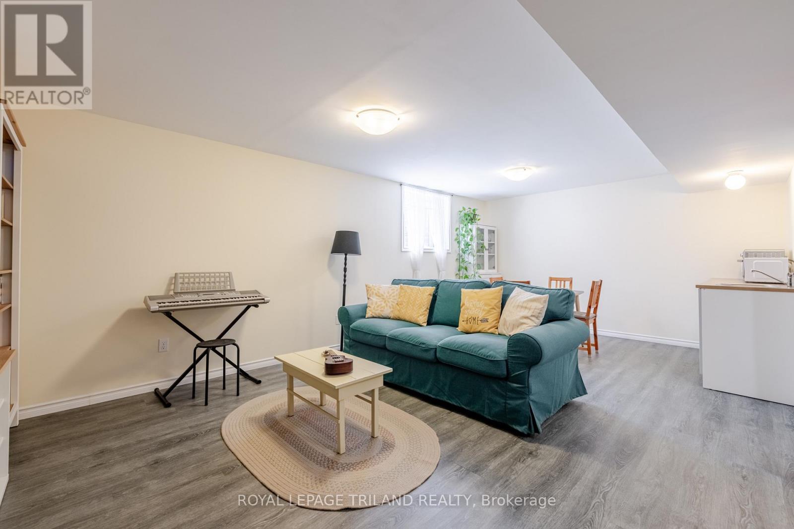 31 Acorn Trail, St. Thomas, Ontario  N5R 0H5 - Photo 23 - X12245255