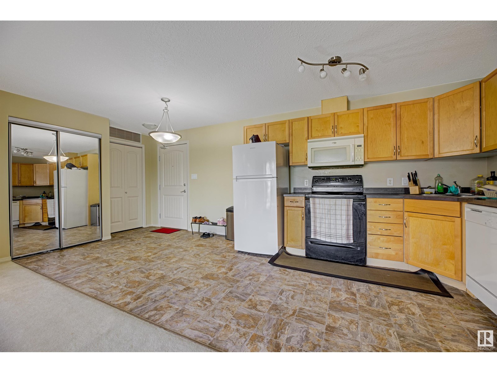 Property at #452 2096 BLACKMUD CREEK DR SW image 4