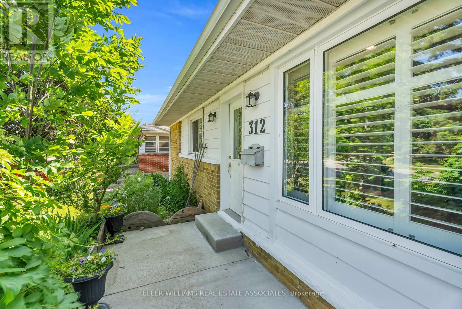 Property at 312 WESTCOTT ROAD image 4
