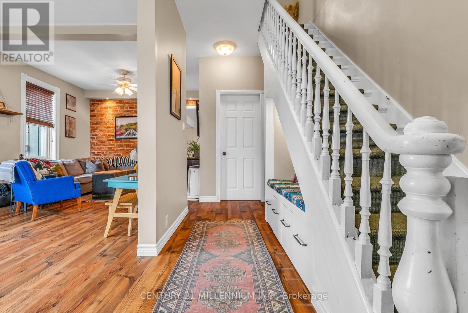 Property at 62 TOWNLINE image 3