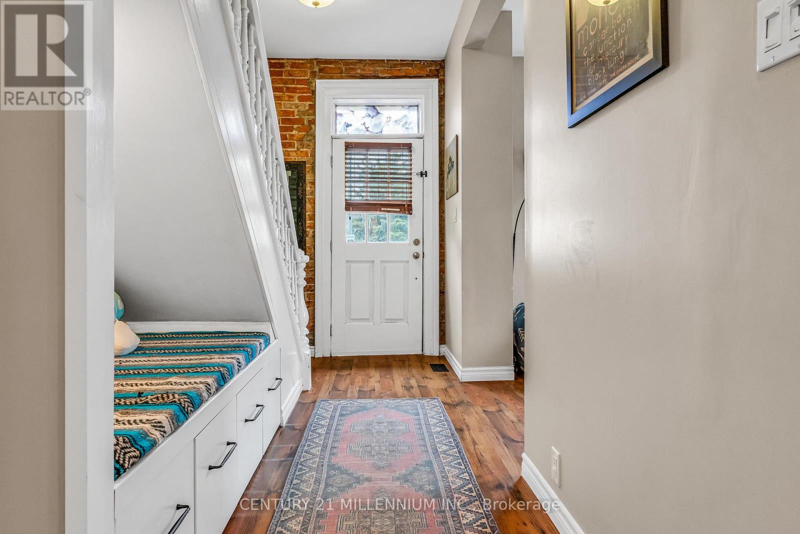 Property at 62 TOWNLINE image 4