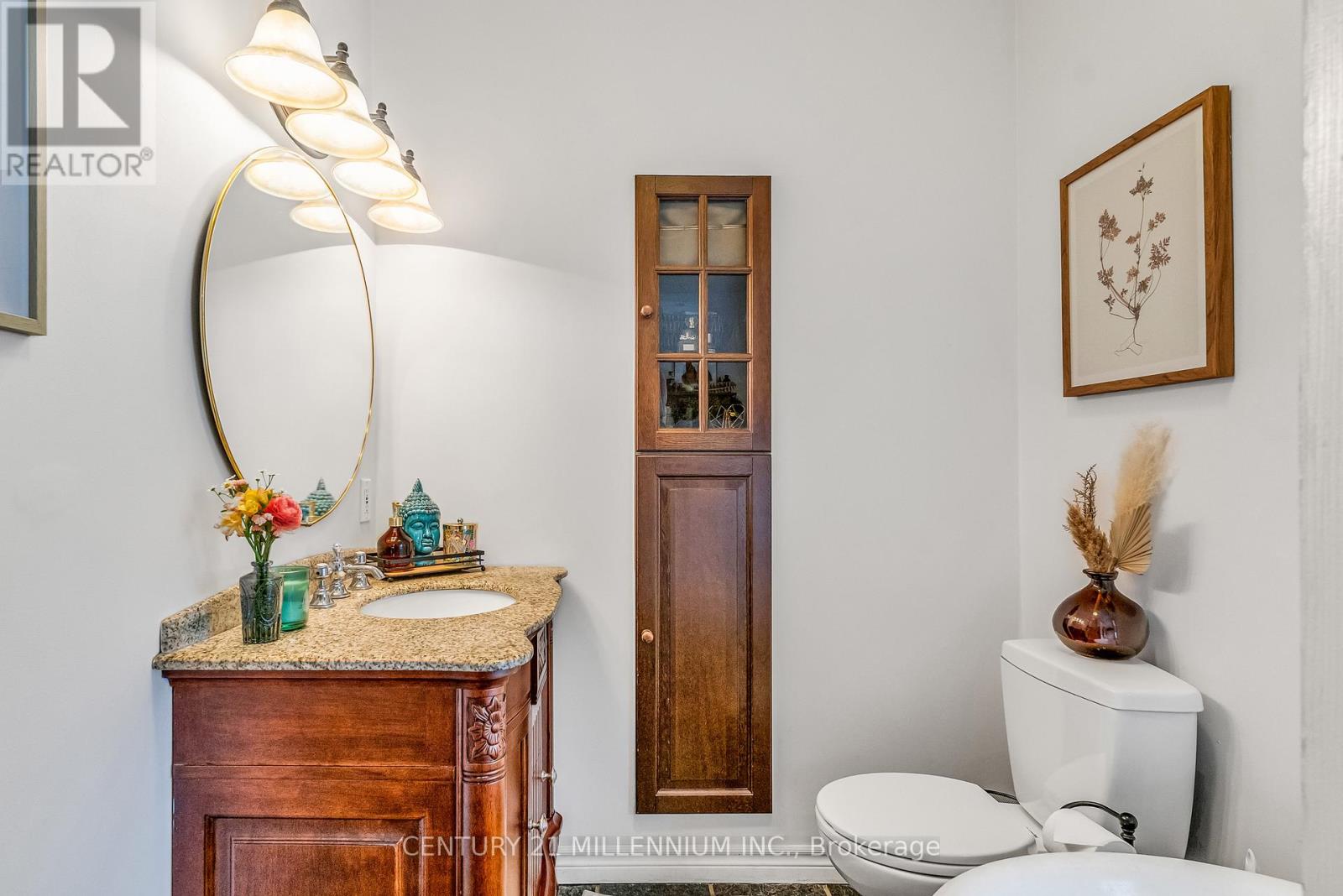 Property at 62 TOWNLINE image 5