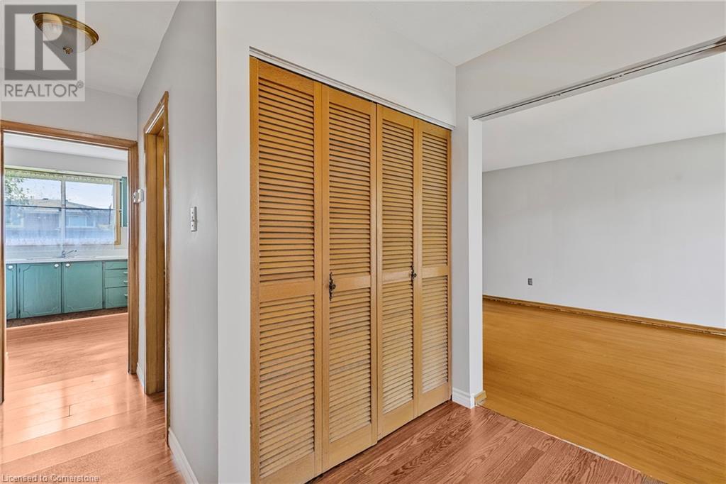 Property at 17 RAMSGATE Drive image 5
