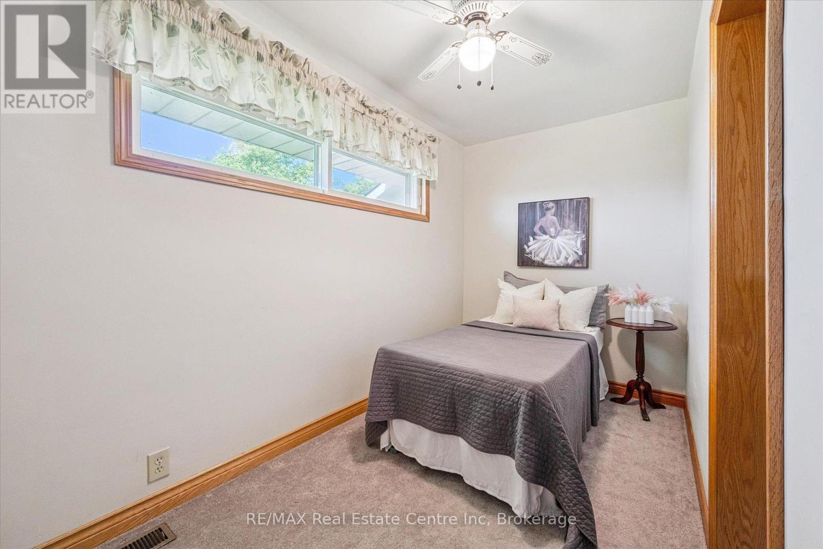 6618 Laird Road W, Guelph, Ontario  N1H 6J3 - Photo 13 - X12245262