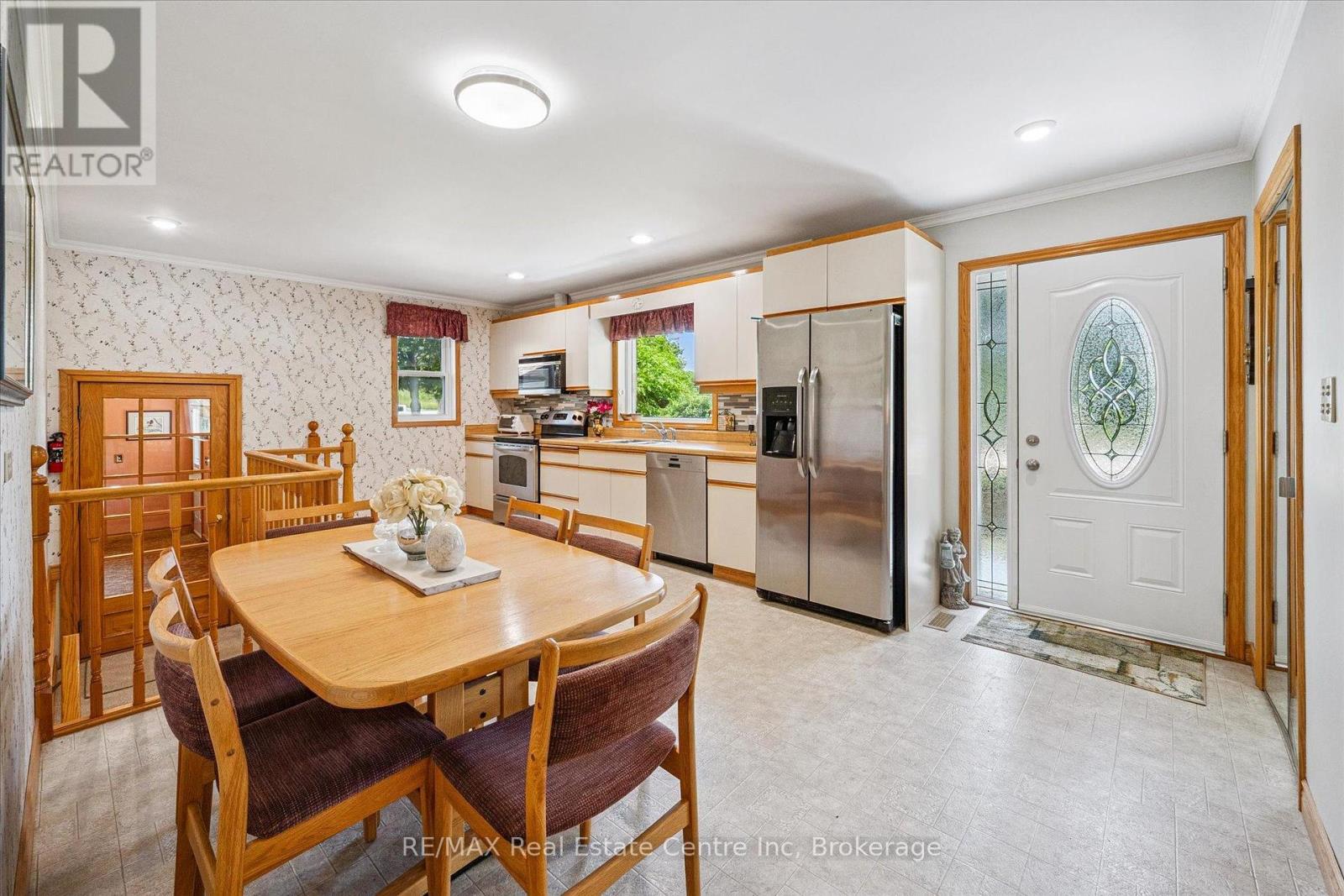 Property at 6618 LAIRD ROAD W image 4