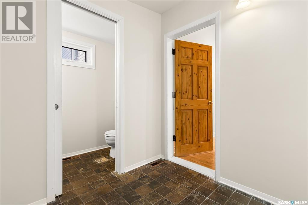 2220 Lorne Street, Regina, Saskatchewan  S4P 2M7 - Photo 14 - SK010757