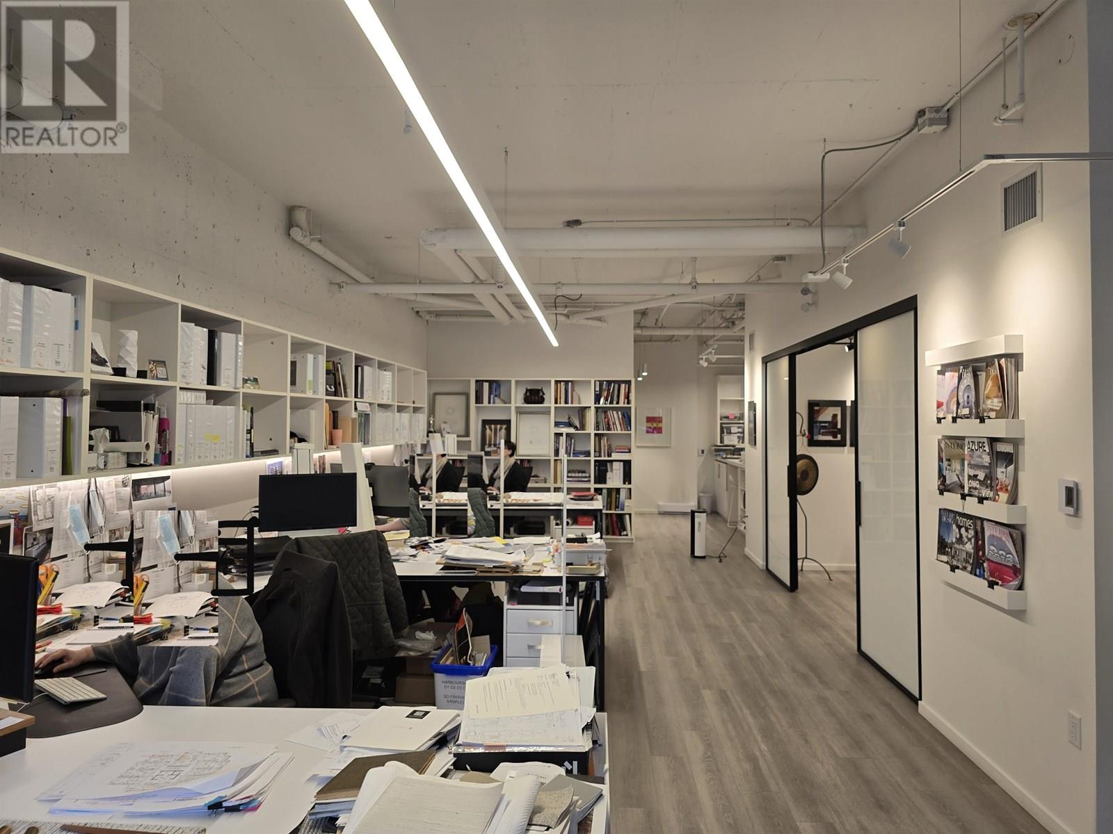 3327 W 4TH AVENUE, Vancouver, British Columbia