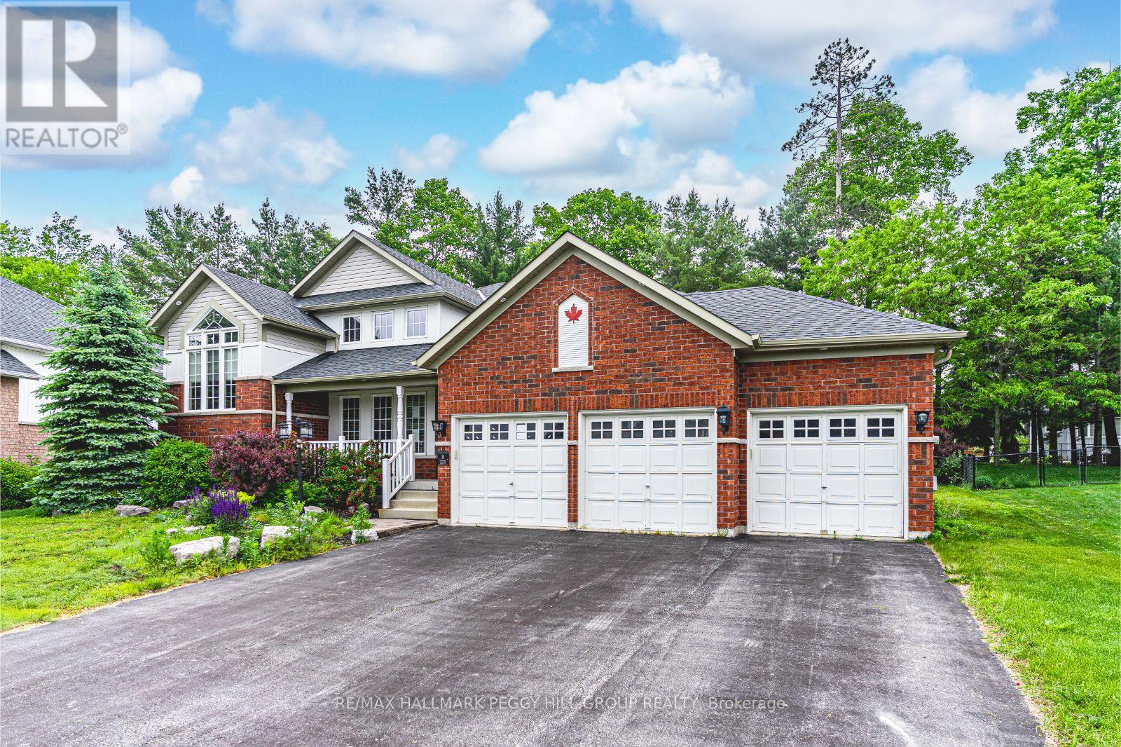 Property at 31 FAWNDALE CRESCENT image 1