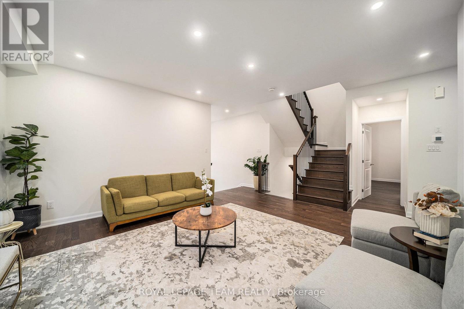 189 Lynn Coulter Street, Ottawa, Ontario  K2J 7B9 - Photo 8 - X12245386